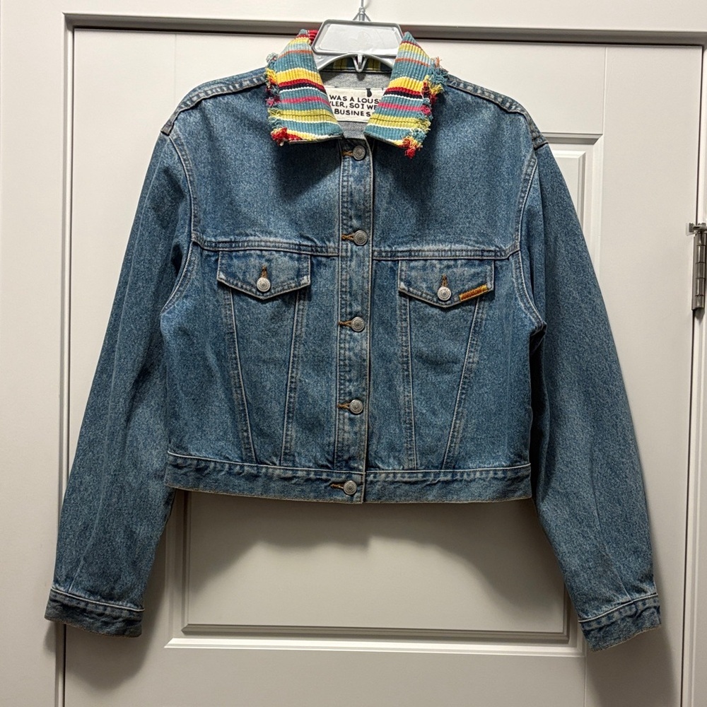 Upcycled Denim Jacket Handmade with Colorful Knit Collar And Back size M. - Picture 4 of 9